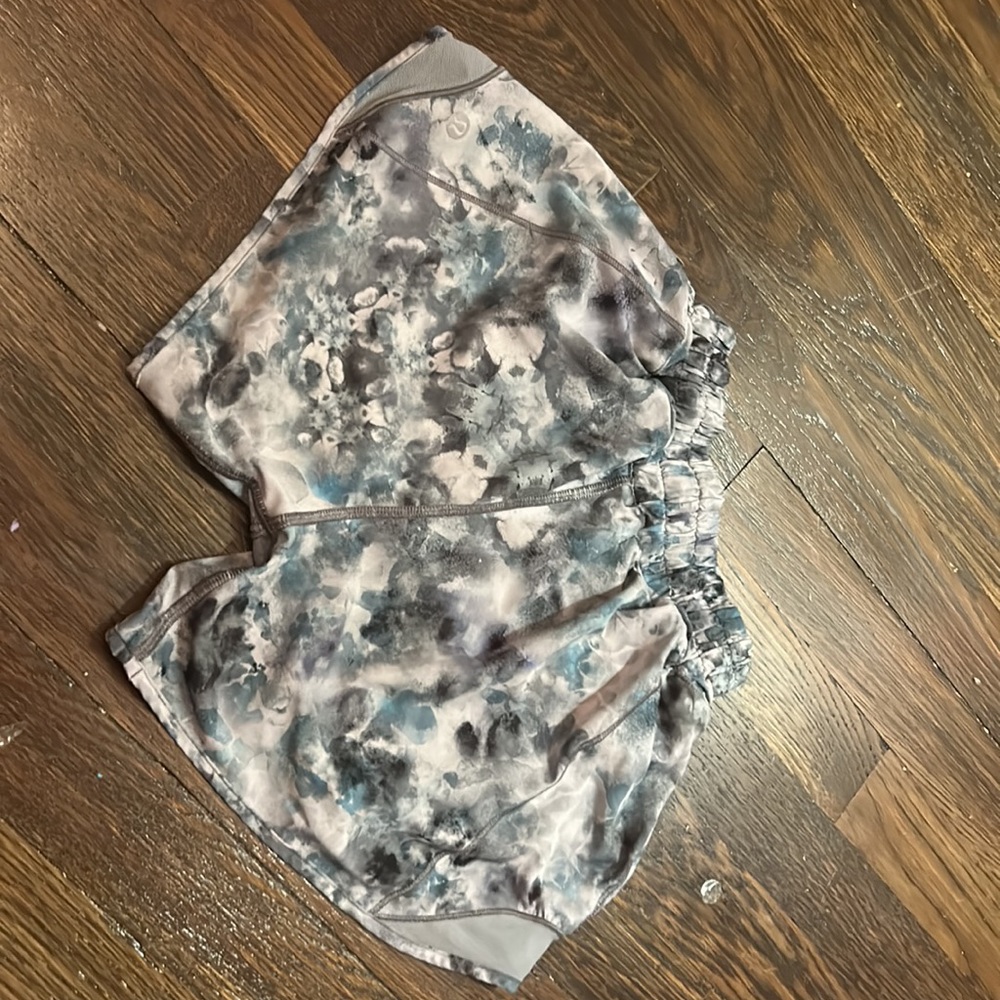 Blue white and black lululemon hottie hot shorts inseam 4, size 0 nice quality. - Picture 2 of 3
